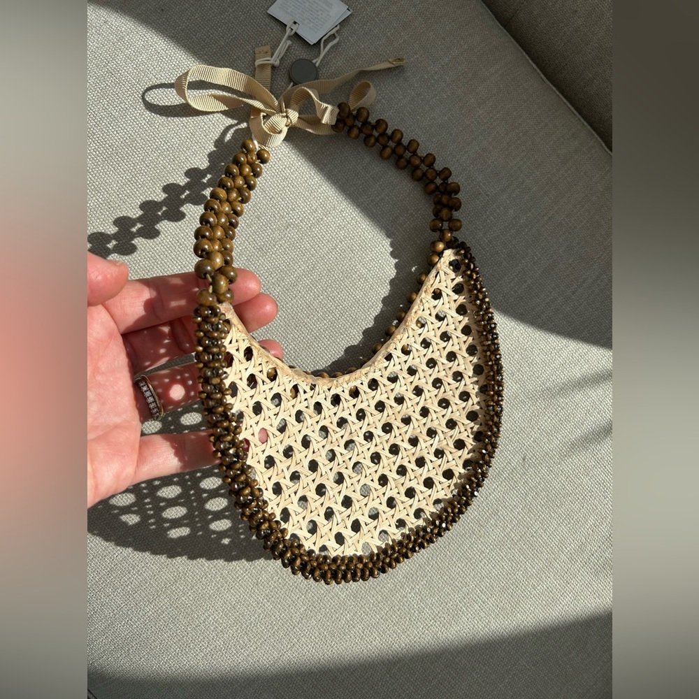 Designer ROSANTICA Sun Visor - Picture 7 of 11